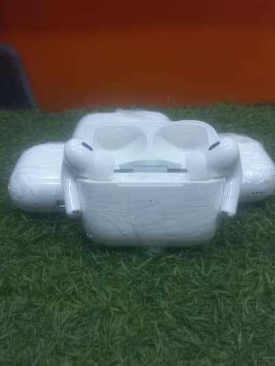 New brand Airpods Pro white color 10/10 All new