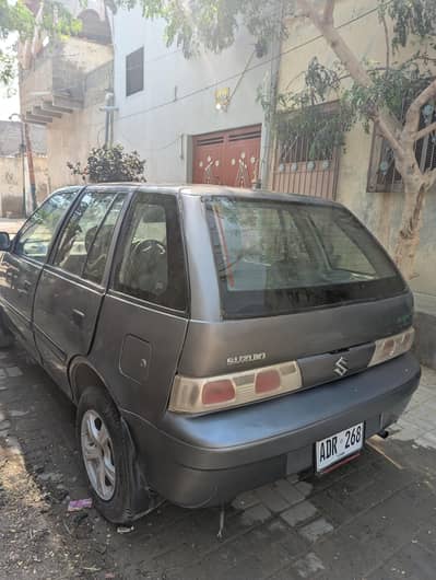 Suzuki cultus 2001