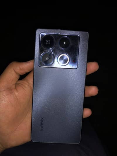 Infinix note 40 8 /256