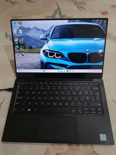 Dell XPS 13 9370 i5 8th Gen 8GB RAM 256GB SSD – Excellent Condition