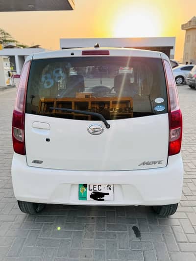 Daihatsu Move. Geunine No shower. Miner touch. new tire new batery.