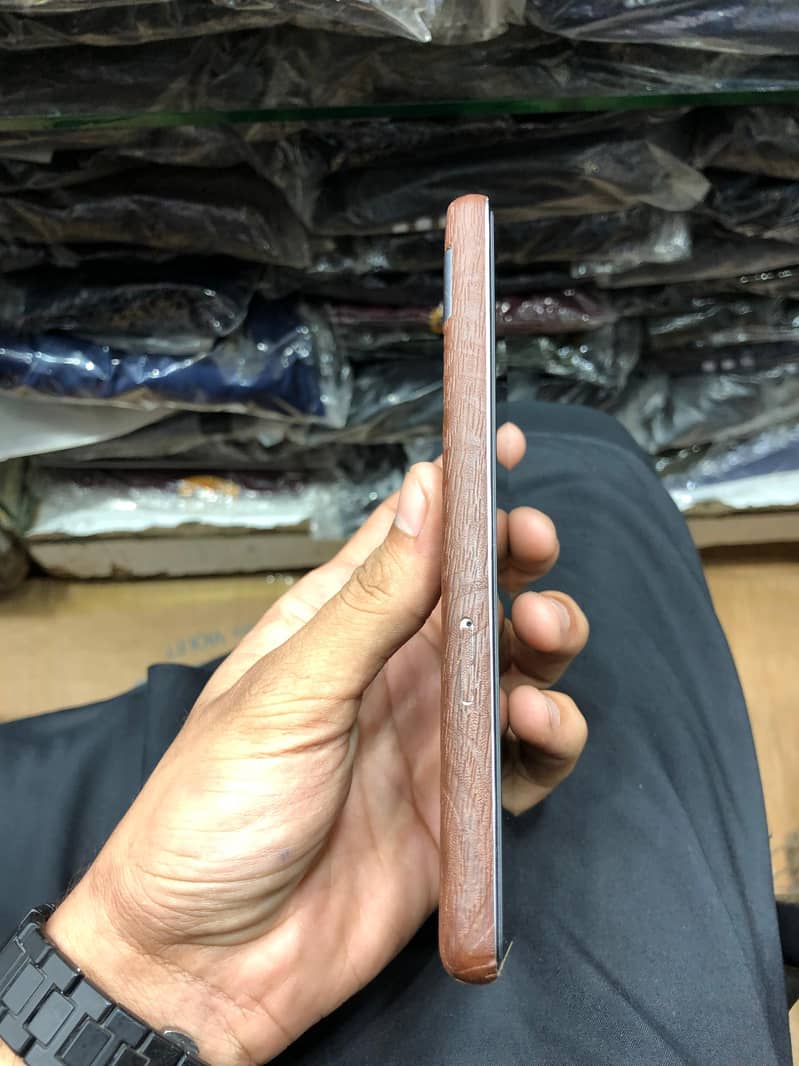 Google Pixel 7a 1