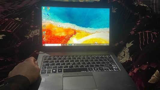 core i7vpro 16gb ram installed 128gb rom 512mb graphics card