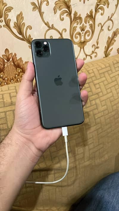 iPhone 11 pro max factory unlock