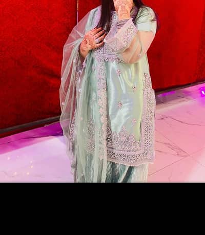 pistachio wedding dress