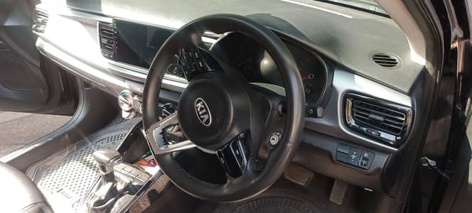 very good car imported kia Rio 03094853302 urgent sell