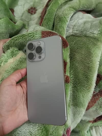 Apple iPhone 15 Pro Max