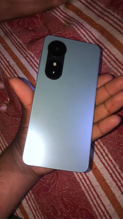 8/256gb Lush condition all ok with Box And cable exchange possible