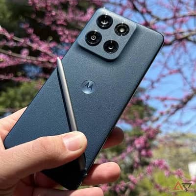 Moto G stylus 2025 8/128 sim lock non pta