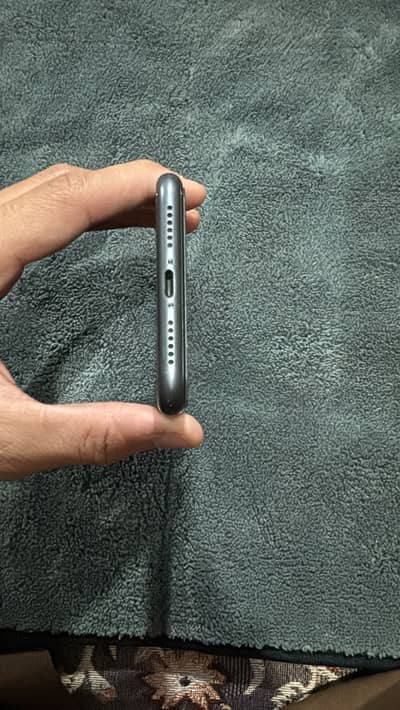 iPhone 11  64Gb Factory