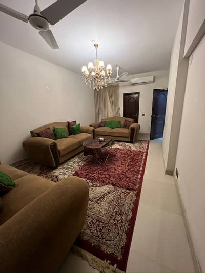 2400 Sq. Ft. | 3 Bed Drawing & Dining | Leased Apartment In Karachi Gulshan-e-Iqbal, Block 10