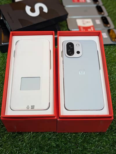 Oneplus 13t company non active 12/256 boxpack available