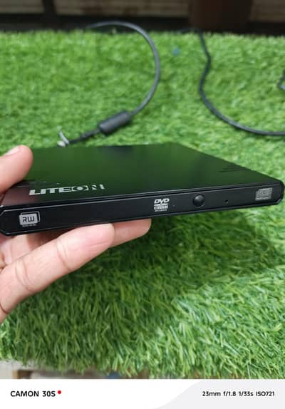 Lite-on e-bau108 Ultra Slim Portable External DVD Super Combo UK 