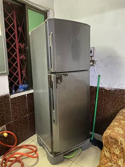 haier  model REF /HRF-380M (Deluxe) Color: Elegant Grey