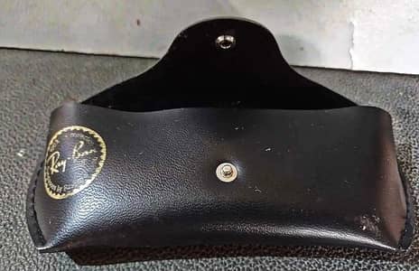 BRAND NEW 100% ORIGINAL AUTHENTIC RAY-BAN AVIATOR