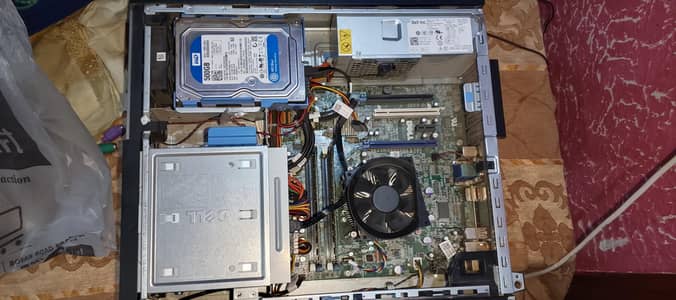 DELL OPTIOLEX 790 COMPLETE PC