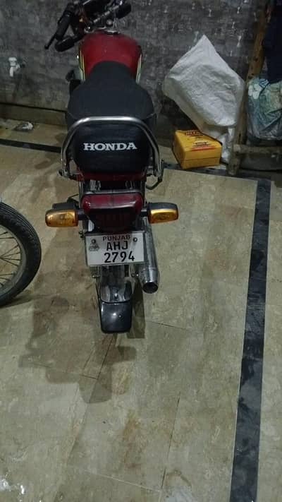 Honda 70t