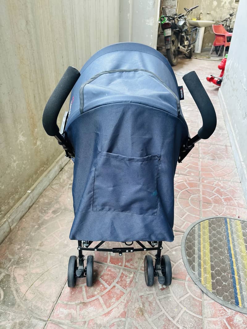 Stroller 8