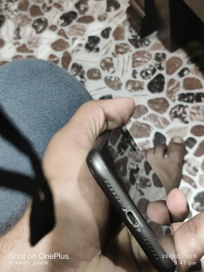 iphone 11 64gb non pta no any fault penal change true tune on