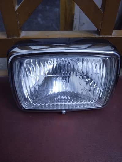 125/70 headlight