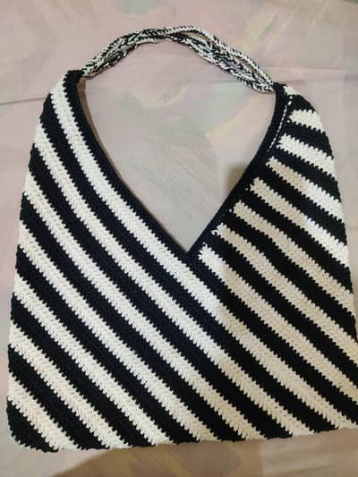 handbag purse clutch woven embroided school college office use