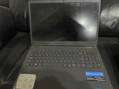 Dell Vostro i3 11 gen 15.6” 1Tb hdd 256 ssd 8gb ram