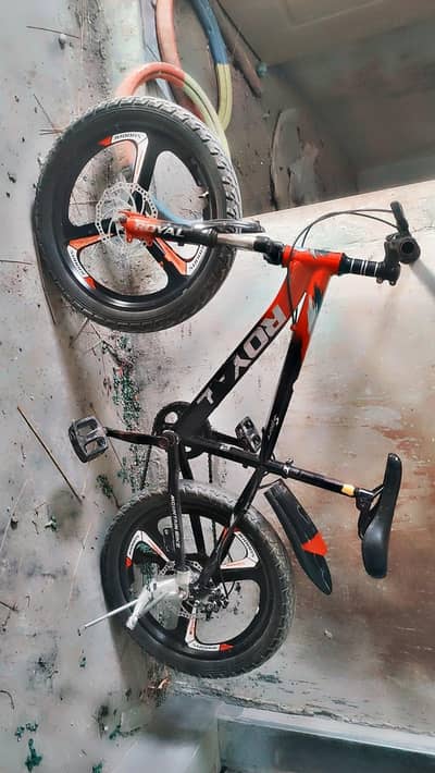 like A brand new  12-15 Years Children Use With One whelling Tyre's