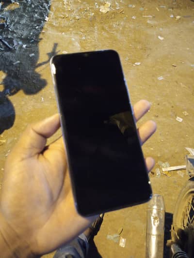 Realme c21y 4 64 box ke sath all oky exchange possible