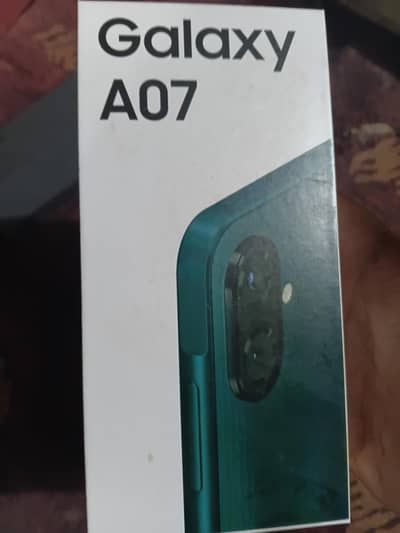 Samsung 07 hai olx per 07 ki option nh thi tu is liye upper 06 likha h