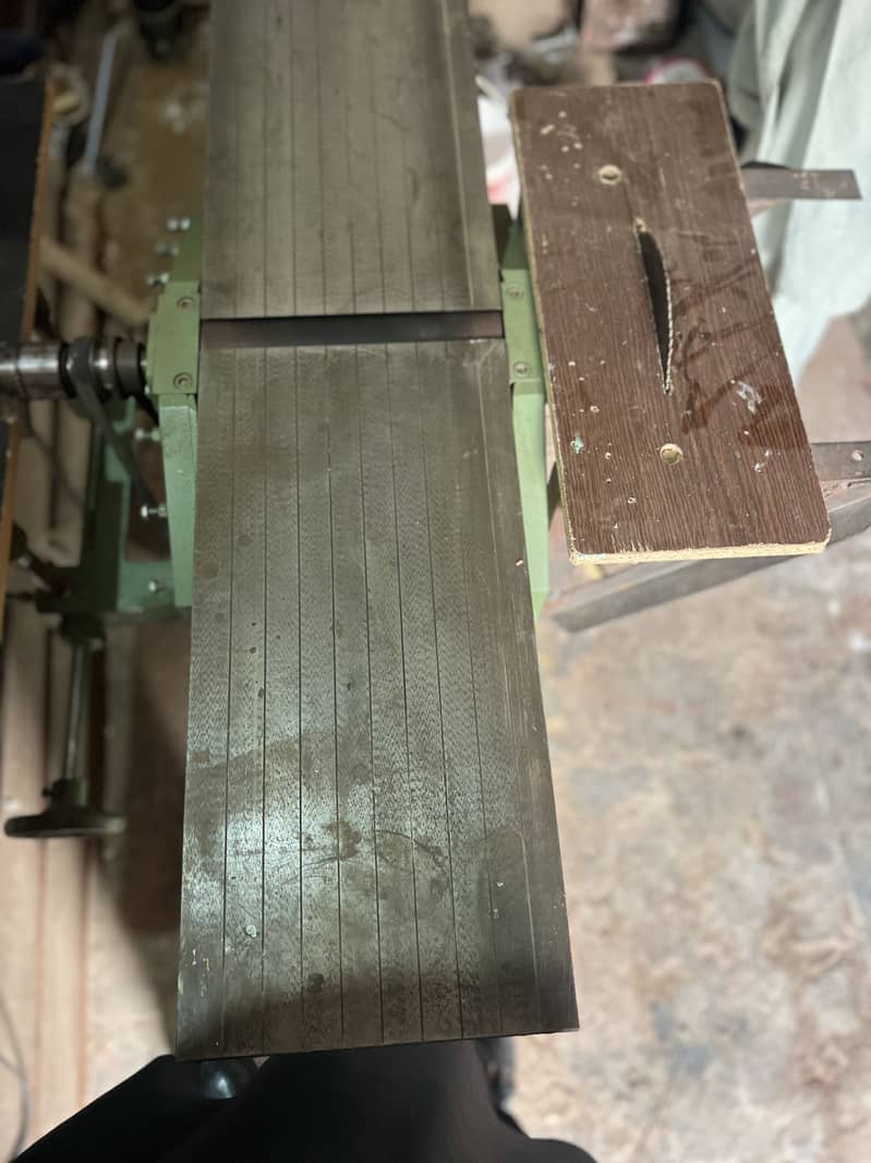 Shaper machine 7