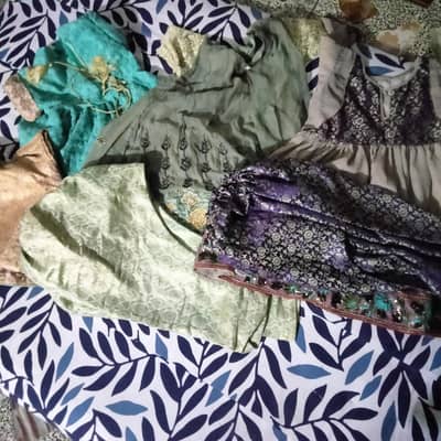 Different Babies Dress (Purse)