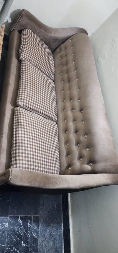 5 Seater SoFa For SaLe