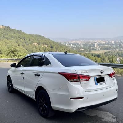 Changan Alsvin Black Edition