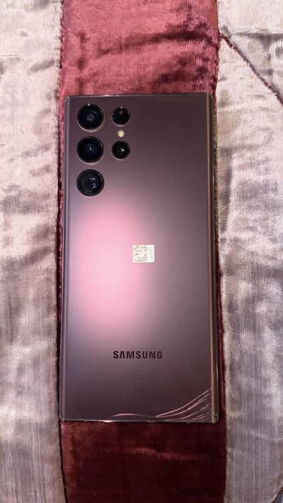 Samsung S22 Ultra Burgundy Color