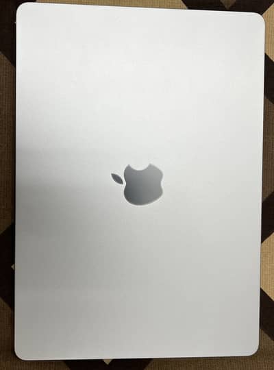 Macbook Air M4 13.6 inches