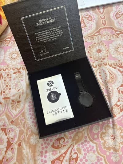 ZeroLifestyle Jewel Watch Black Color
