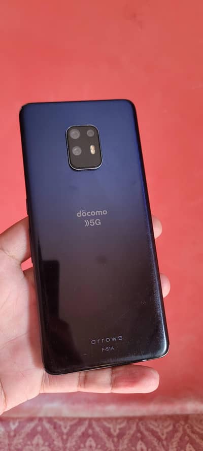 Fujitsu Arrows F51A - 8GB/128GB