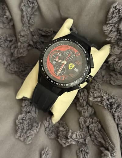 Ferrari ferro red & black