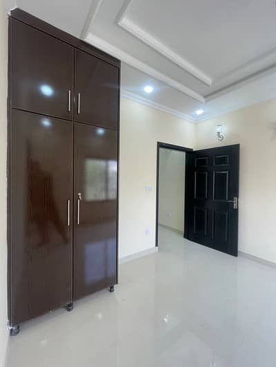 Brand new flat available for rent pak Arab society
