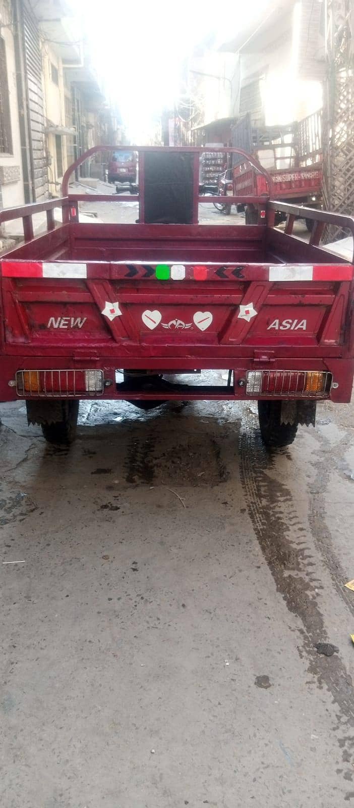 نیو ایشیاءلوڈر رکشہ نہایت ہی مناسب قیمت میں 2
