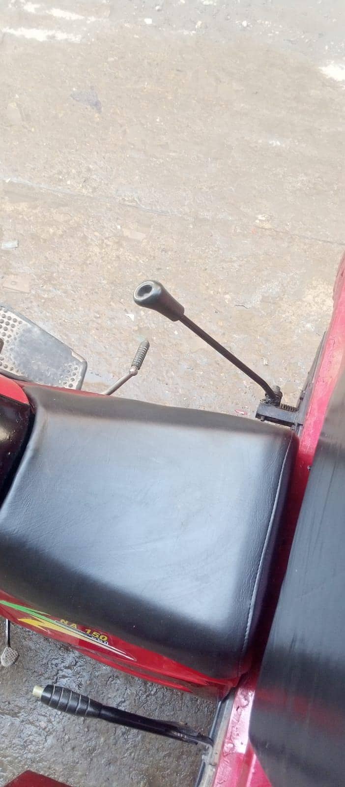 نیو ایشیاءلوڈر رکشہ نہایت ہی مناسب قیمت میں 8