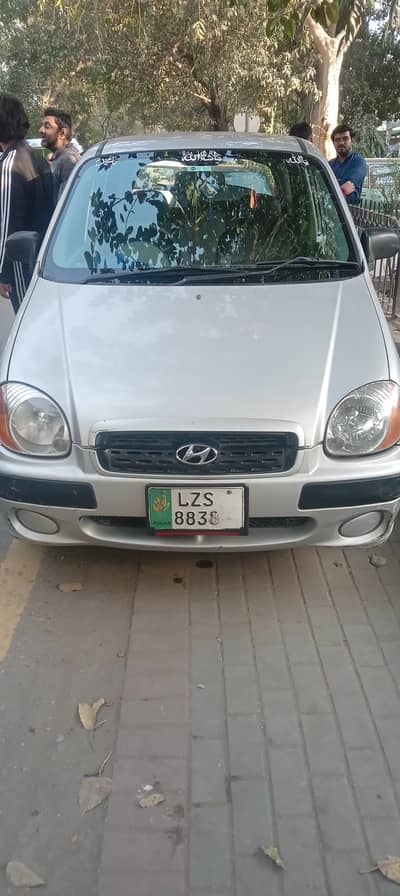 Hundai santro car
