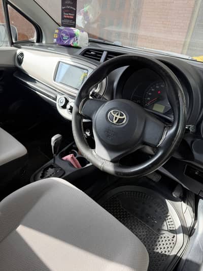 Toyota Vitz 2012/2014