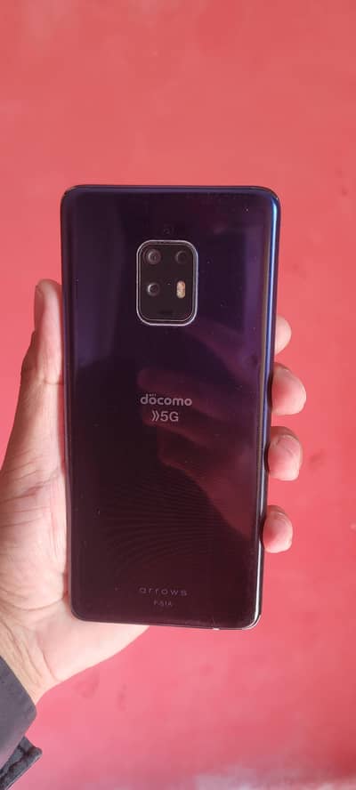 Fujitsu Arrows F51A - 8GB/128GB | Snapdragon 865