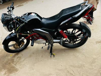 Suzuki gixxer 125