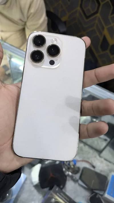 iPhone 14 Pro (Gold Colour)