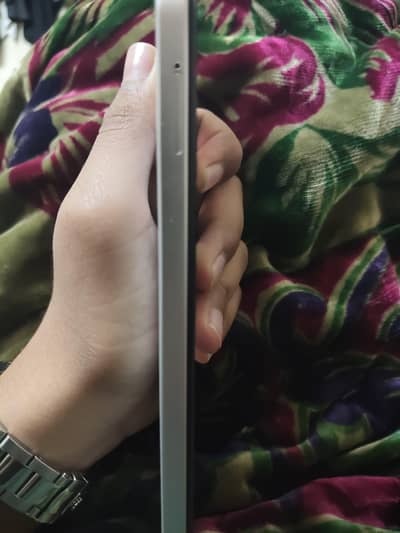 Y19s for sale WhatsApp 03184758128