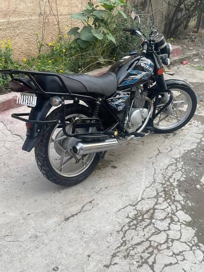 Suzuki GS 150 SE| Year 2022 | Call 0303 0505605