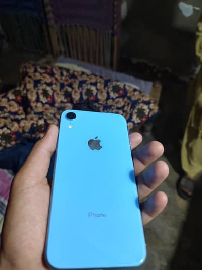 I phone xr 64Gb  Bh89% by pass condition 10 10 lush pice