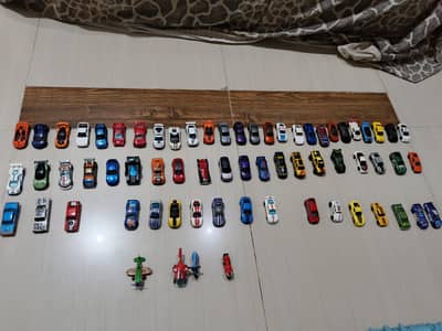 Hot Wheels Collection – 80 Cars, Bikes & Aircraft – Good Condition